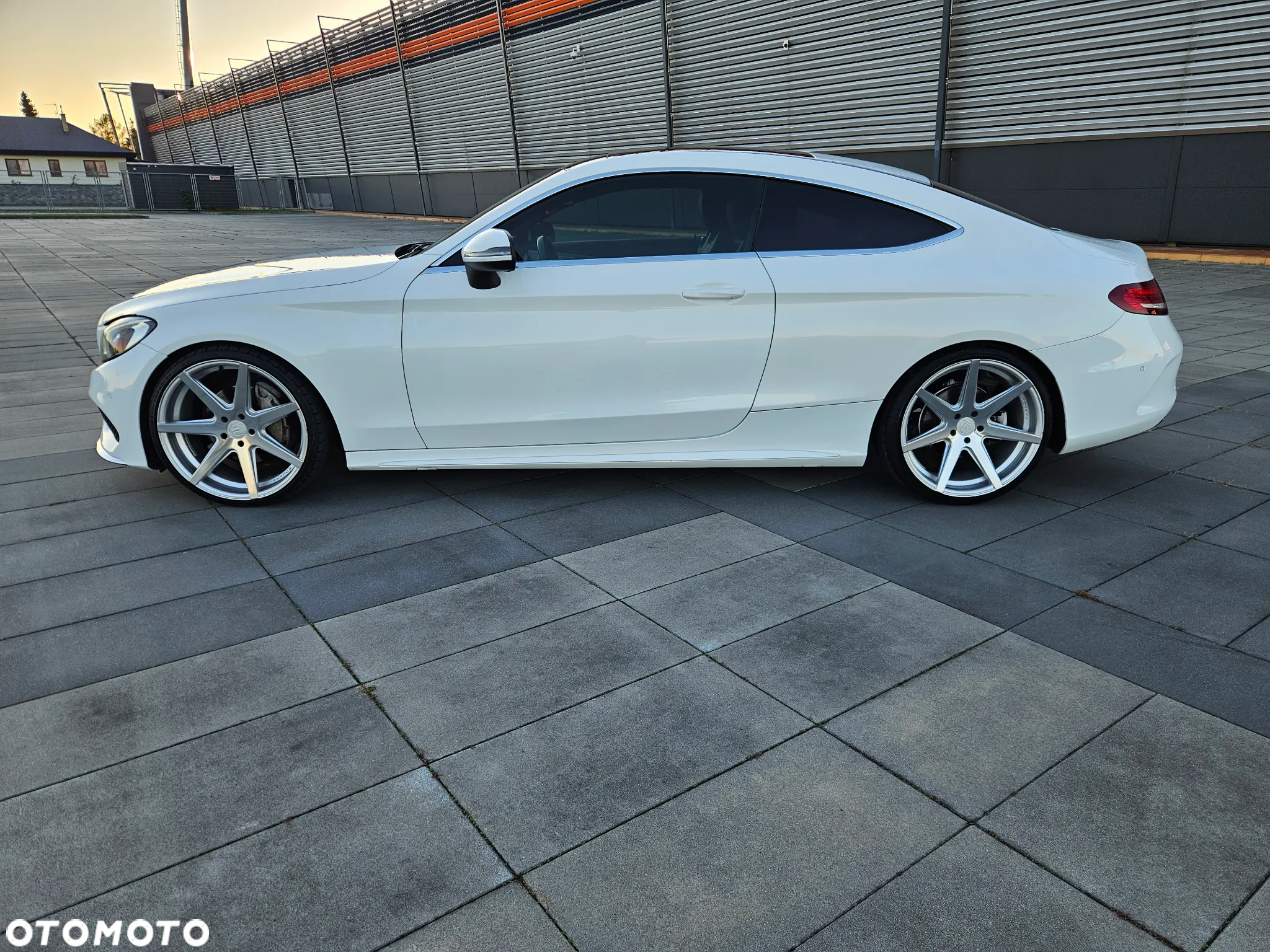 Mercedes-Benz Klasa C 220 d 9G-TRONIC - 17