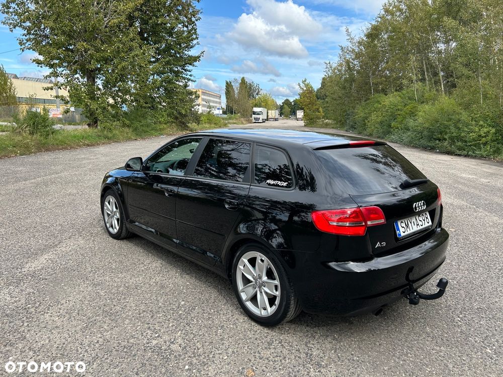 Audi A3 1.6 Ambiente - 7