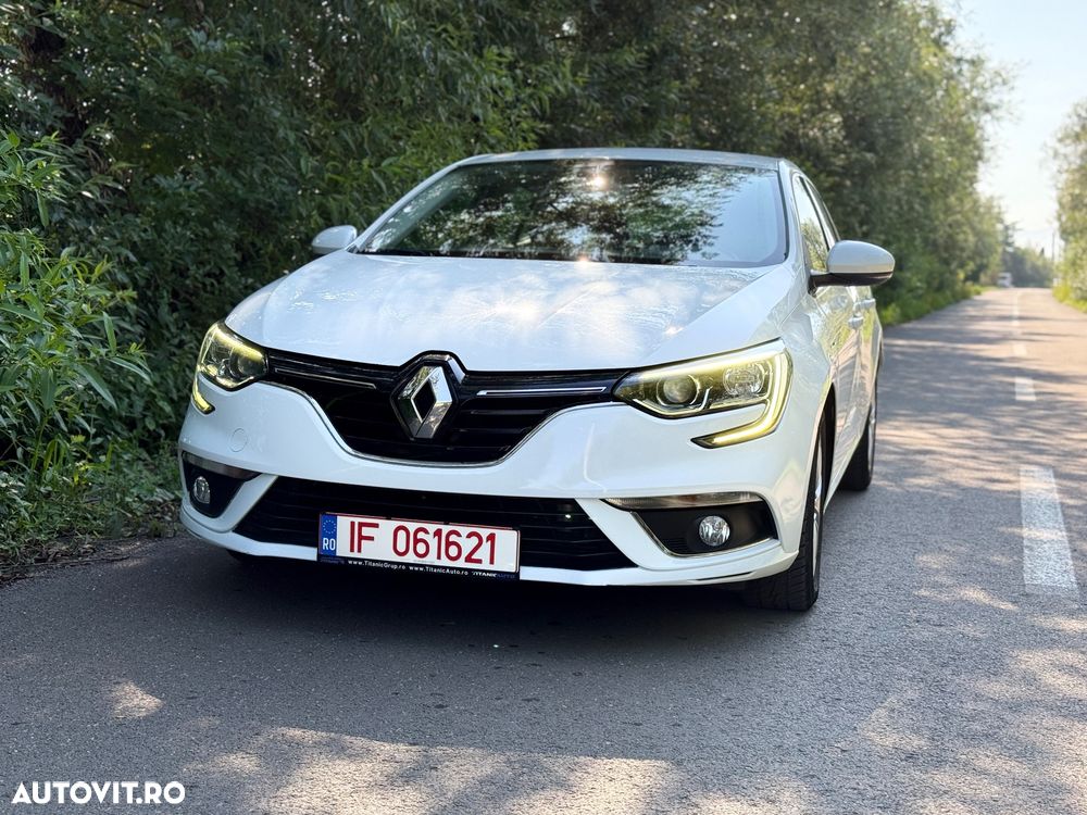 Renault Megane BLUE dCi 115 EDC BUSINESS EDITION - 12