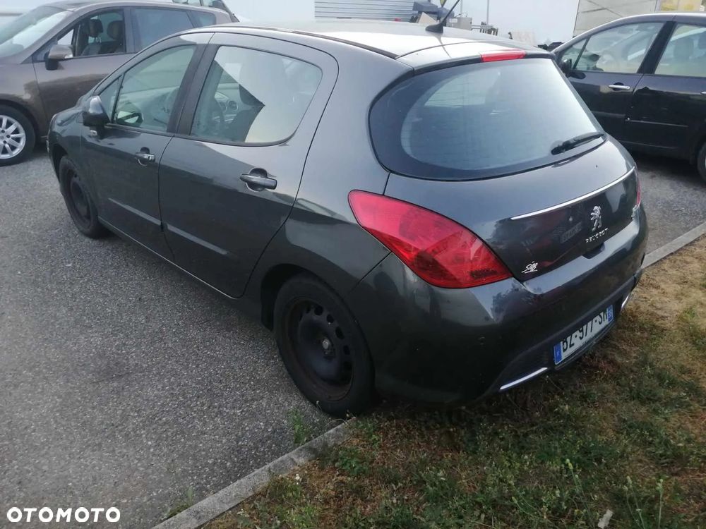 Citroën C5 1.6 HDi Attraction - 3