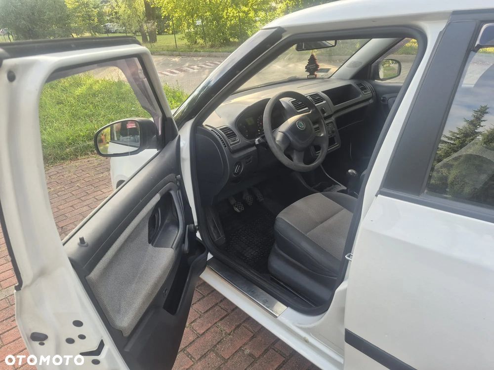 Skoda Fabia 1.2 12V Active - 11