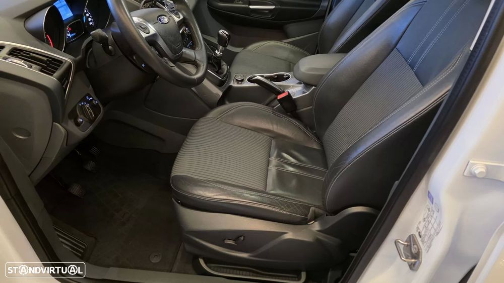 Ford C-Max 1.6 TDCi Titanium - 39