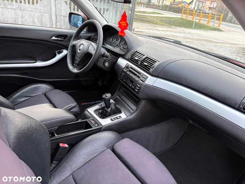 BMW Seria 3 323i - 28