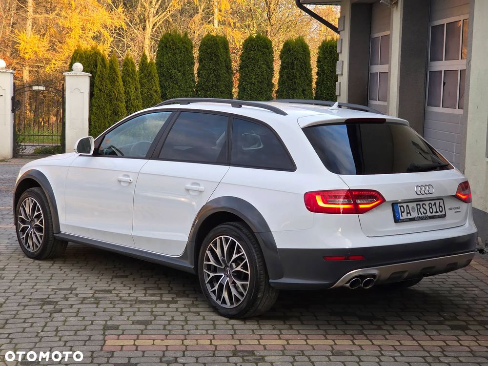 Audi A4 Allroad 2.0 TDI DPF S tronic - 11