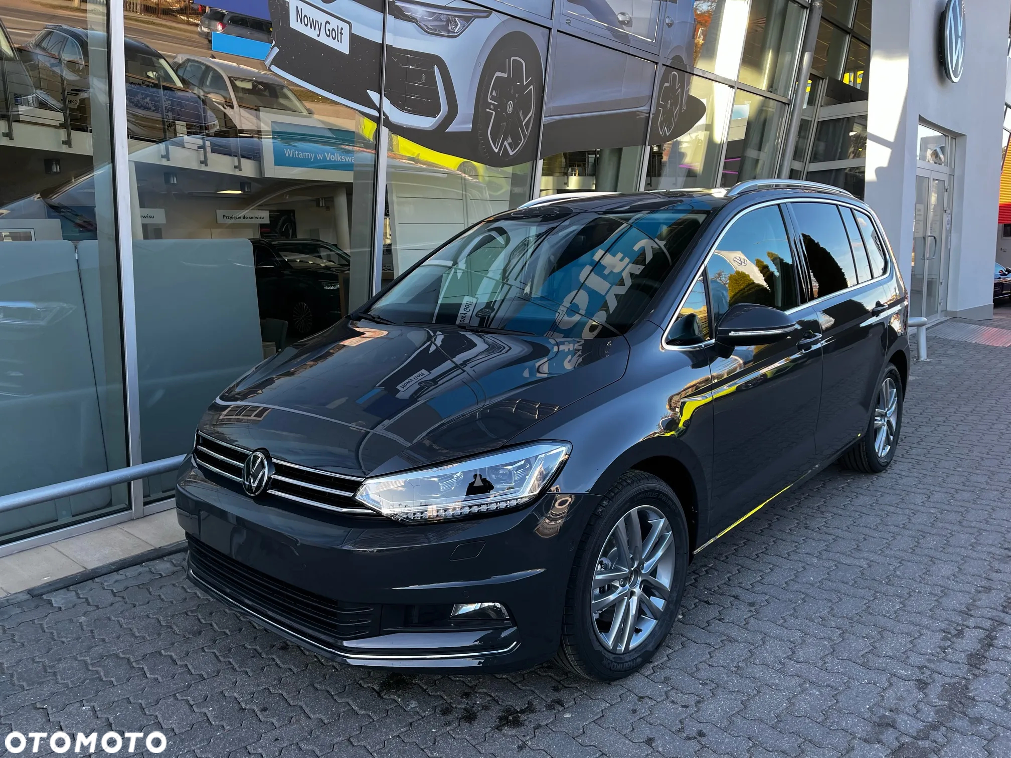 Volkswagen Touran - 2