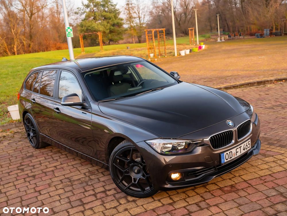 BMW Seria 3 320i Advantage - 19