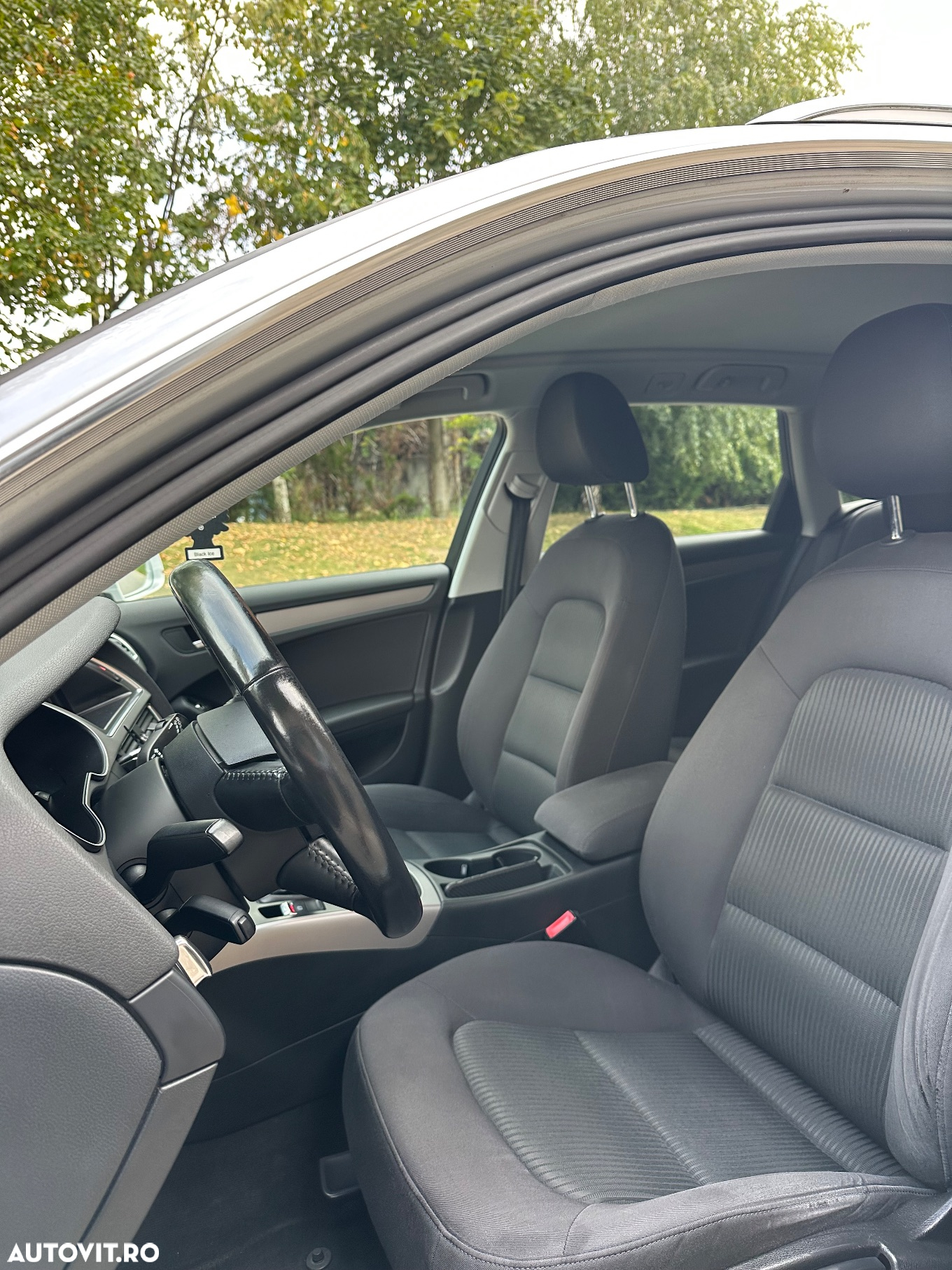 Audi A4 Avant 2.0 TDI DPF Attraction - 9