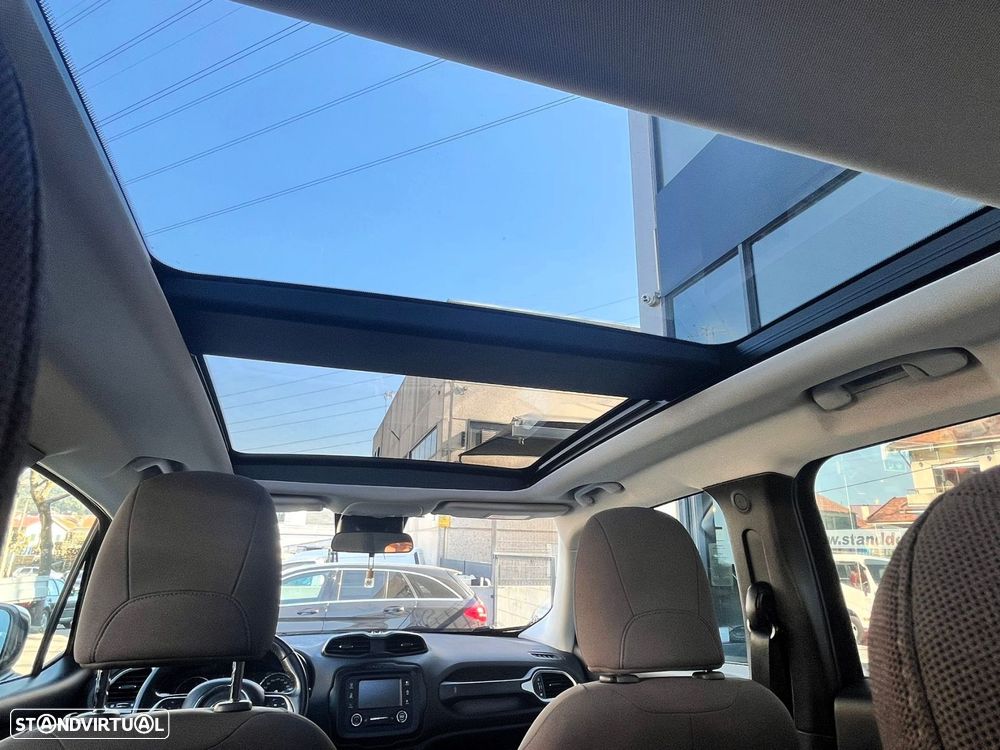 Jeep Renegade 1.6 MJD Night Eagle - 38