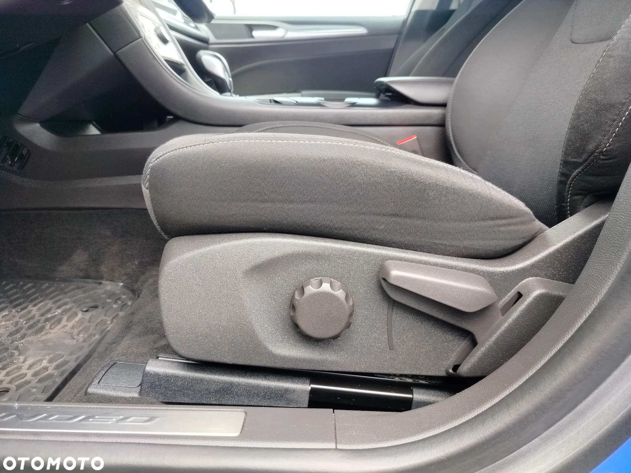 Ford Mondeo 2.0 TDCi Titanium PowerShift - 10