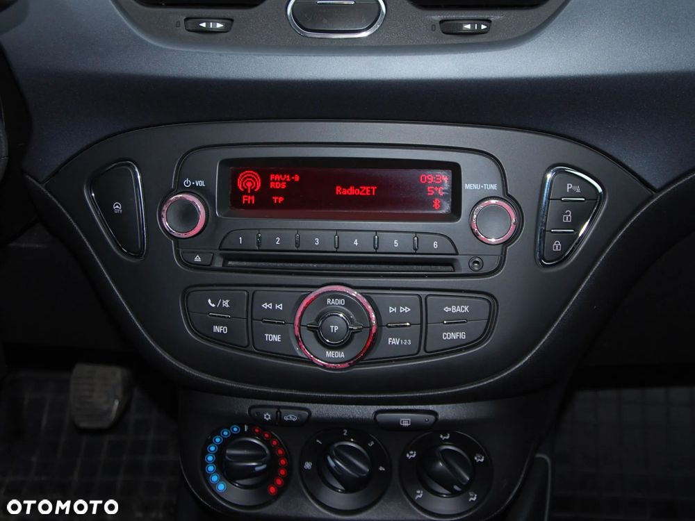 Opel Corsa 1.4 Enjoy - 29