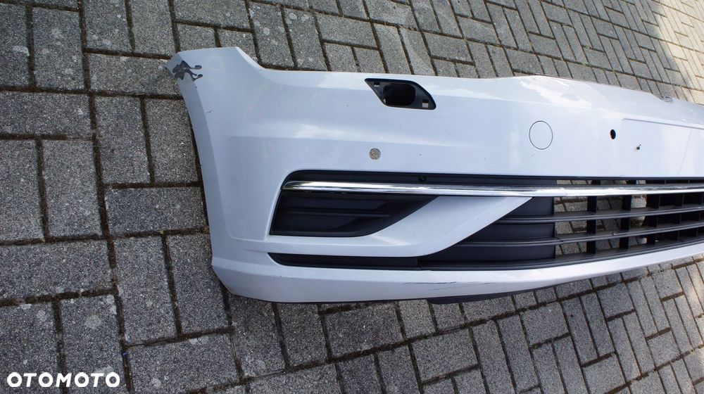 PRZEDNI ZDERZAK VW GOLF VII 7 LIFT - 2