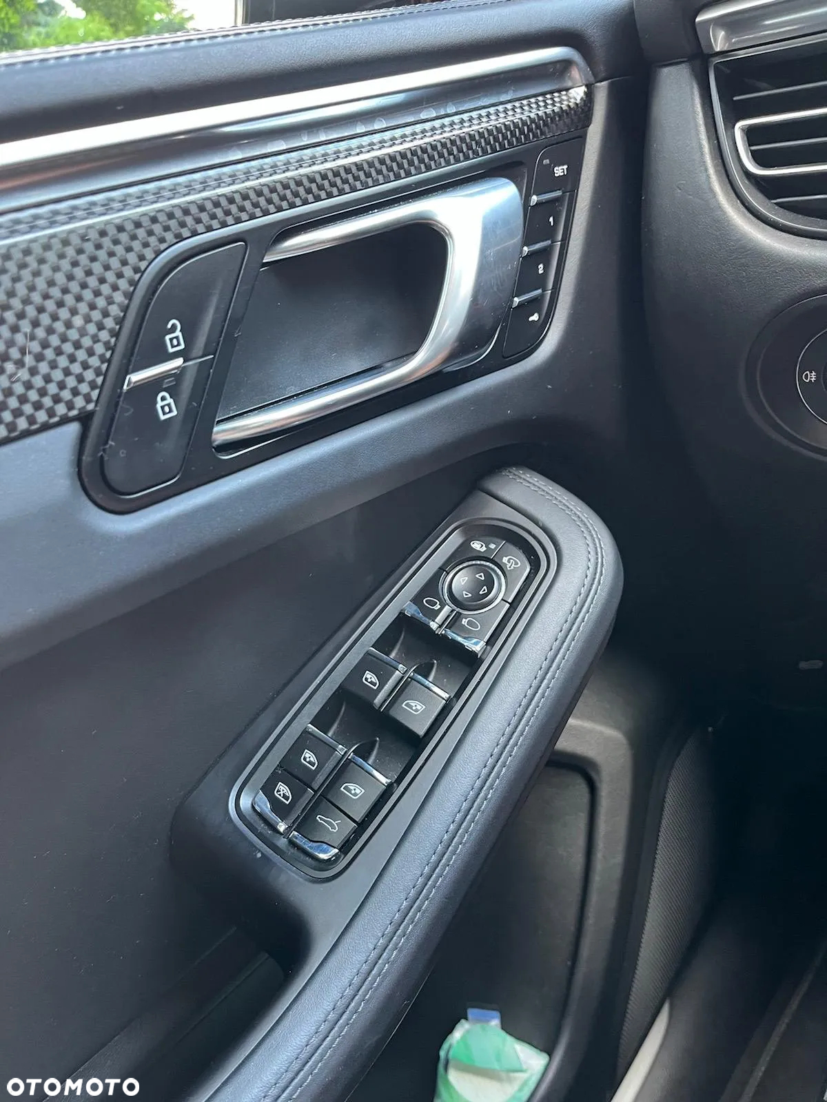 Porsche Macan Turbo - 17