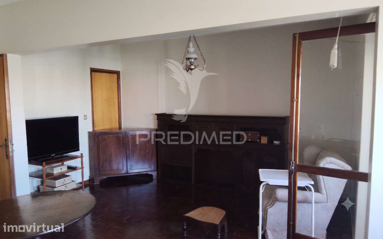 Excelente Apartamento T4 em Queluz - Espaço, Conforto e Localização... - Grande imagem: 3/24
