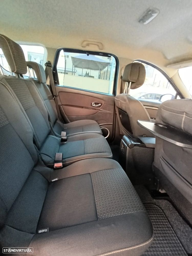 Renault Grand Scénic 1.5 dCi Dynamique S 7L - 22