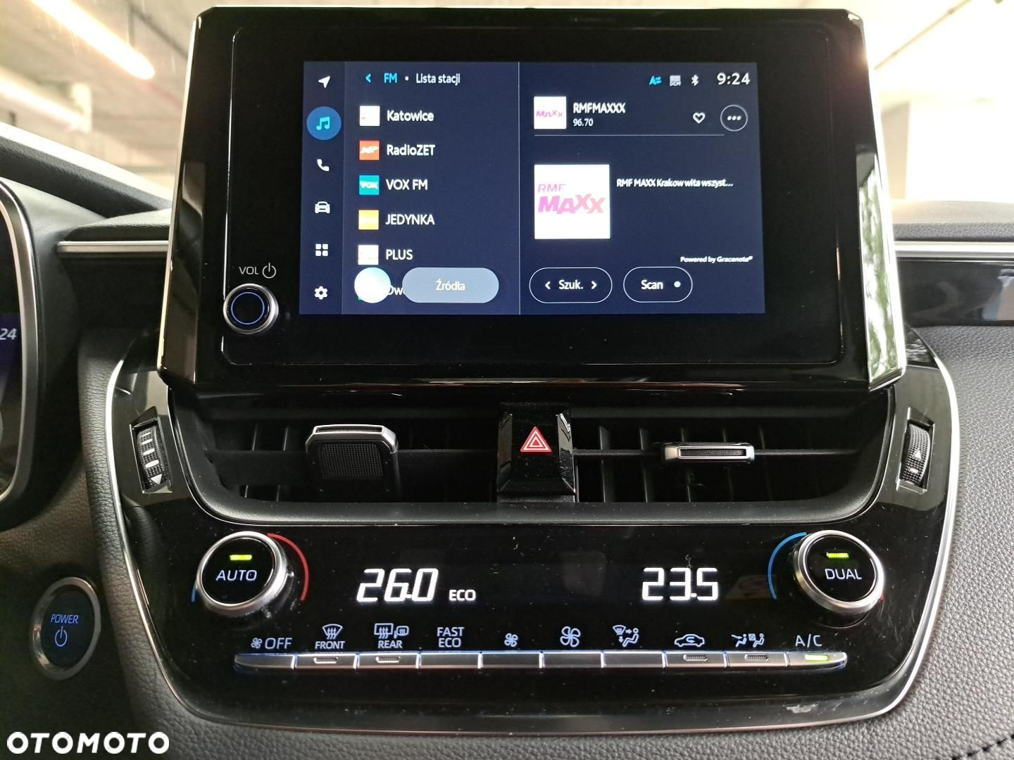Toyota Corolla - 19