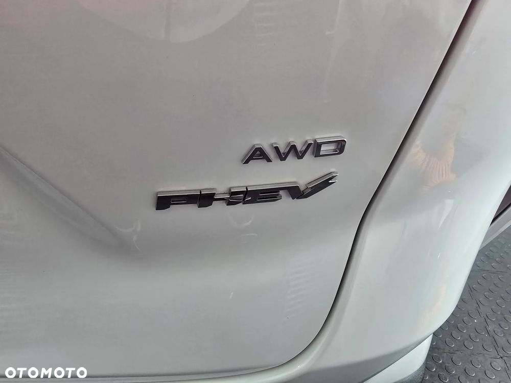 Omoda 9 1.5 Super Hybrid Exclusive AWD - 38