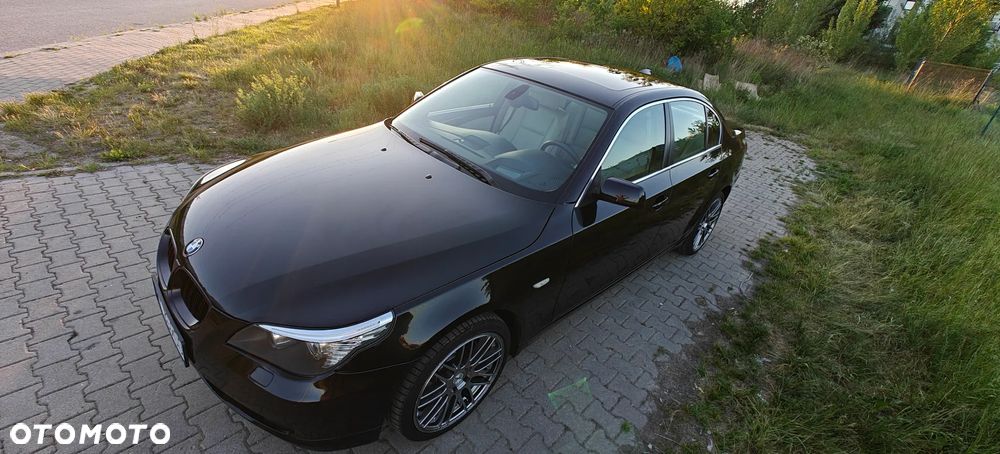 BMW Seria 5 530d xDrive - 9
