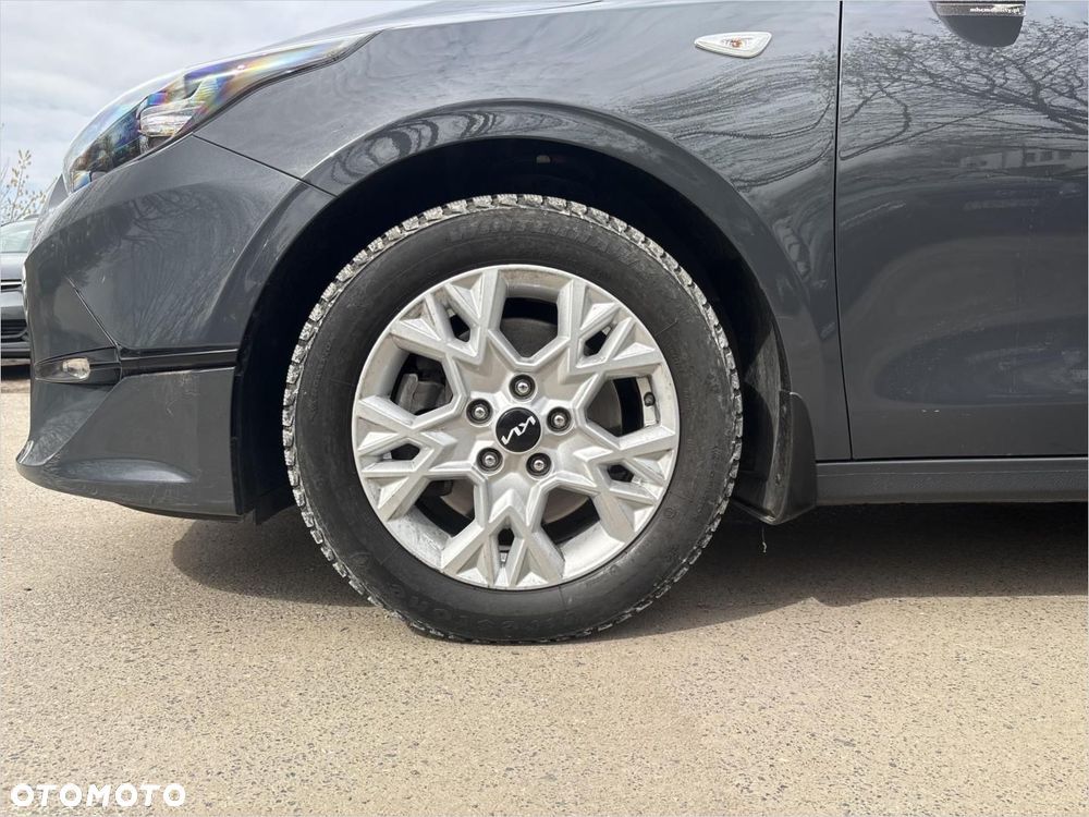 Kia Ceed 1.5 T-GDI M - 17