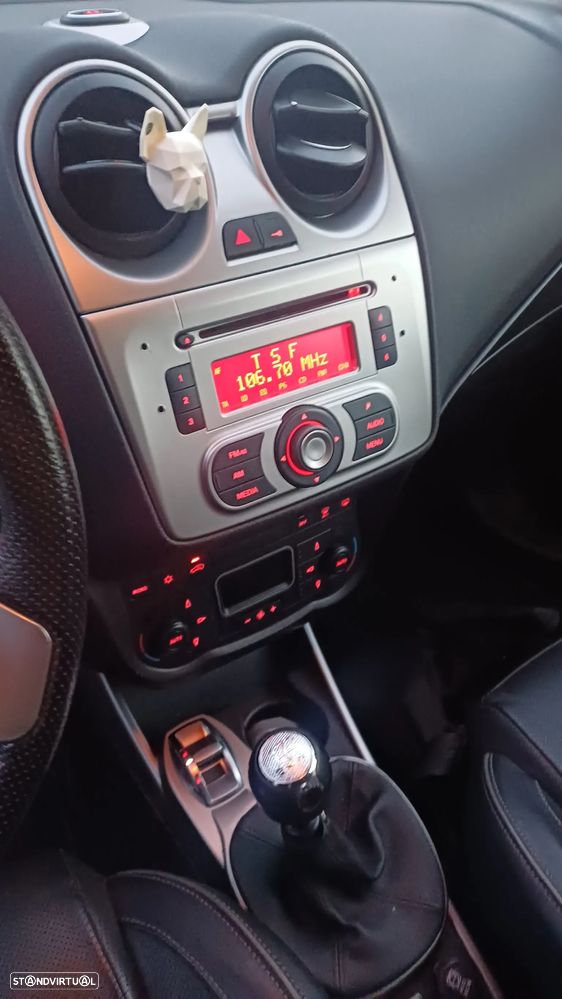 Alfa Romeo MiTo 1.3 JTD Distinctive - 7
