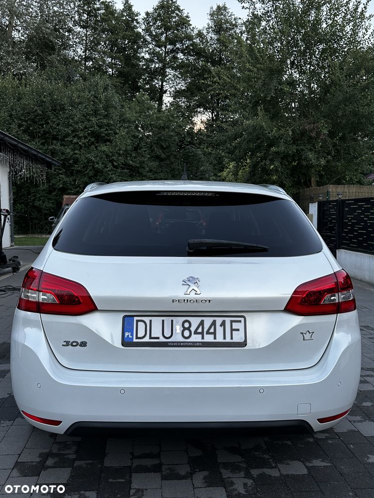 Peugeot 308 - 6
