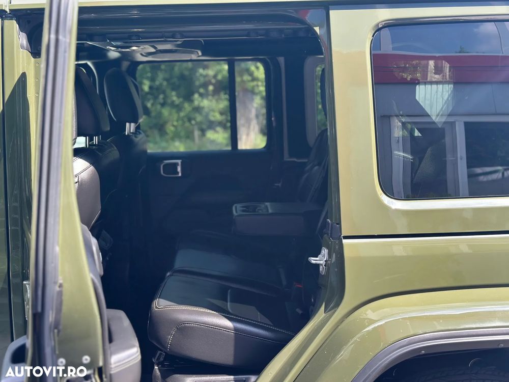 Jeep Wrangler 2.0 4xe AT8 PHEV Sahara - 14