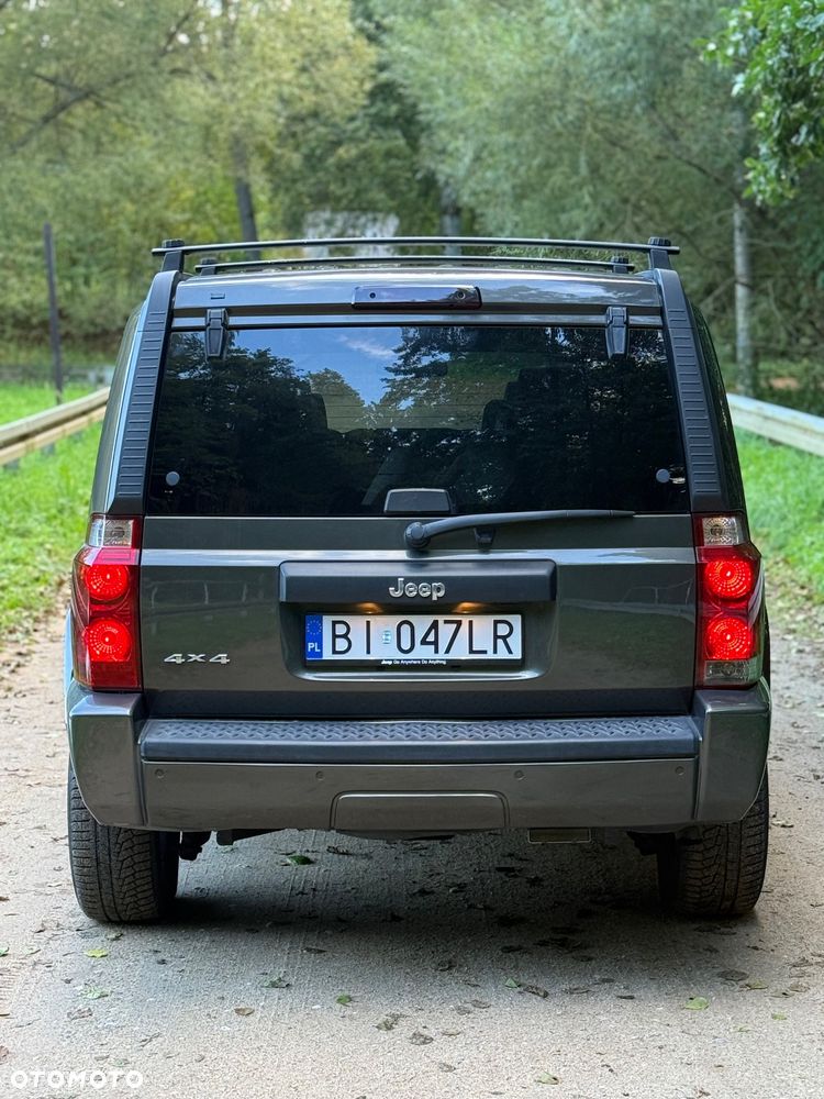 Jeep Commander 3.7 V6 - 9