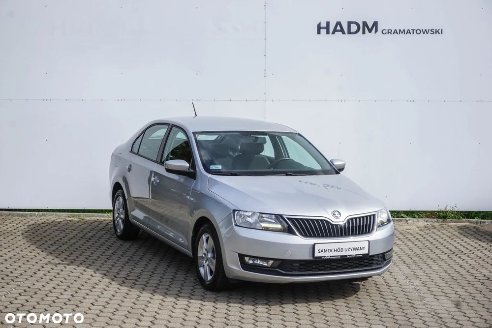 Skoda RAPID 1.0 TSI Ambition - 10