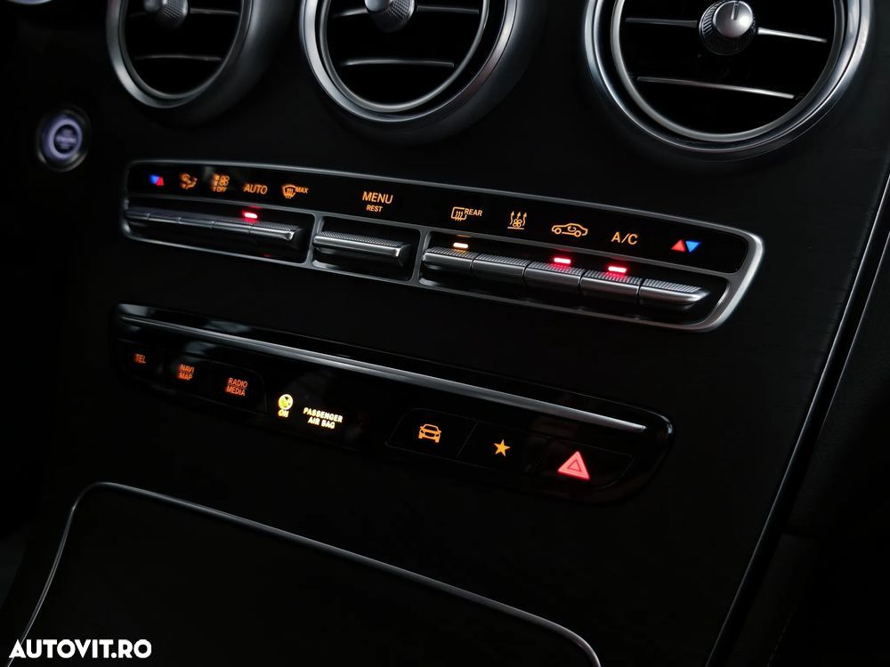 Mercedes-Benz GLC 300 de 4Matic 9G-TRONIC - 15