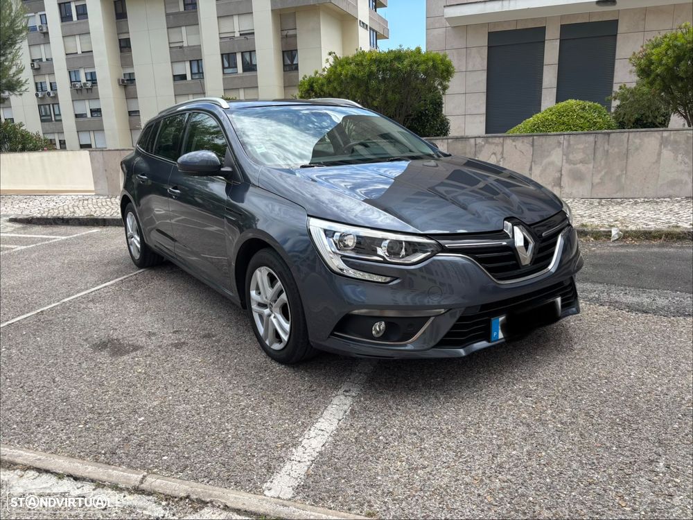Renault Mégane Sport Tourer - 13