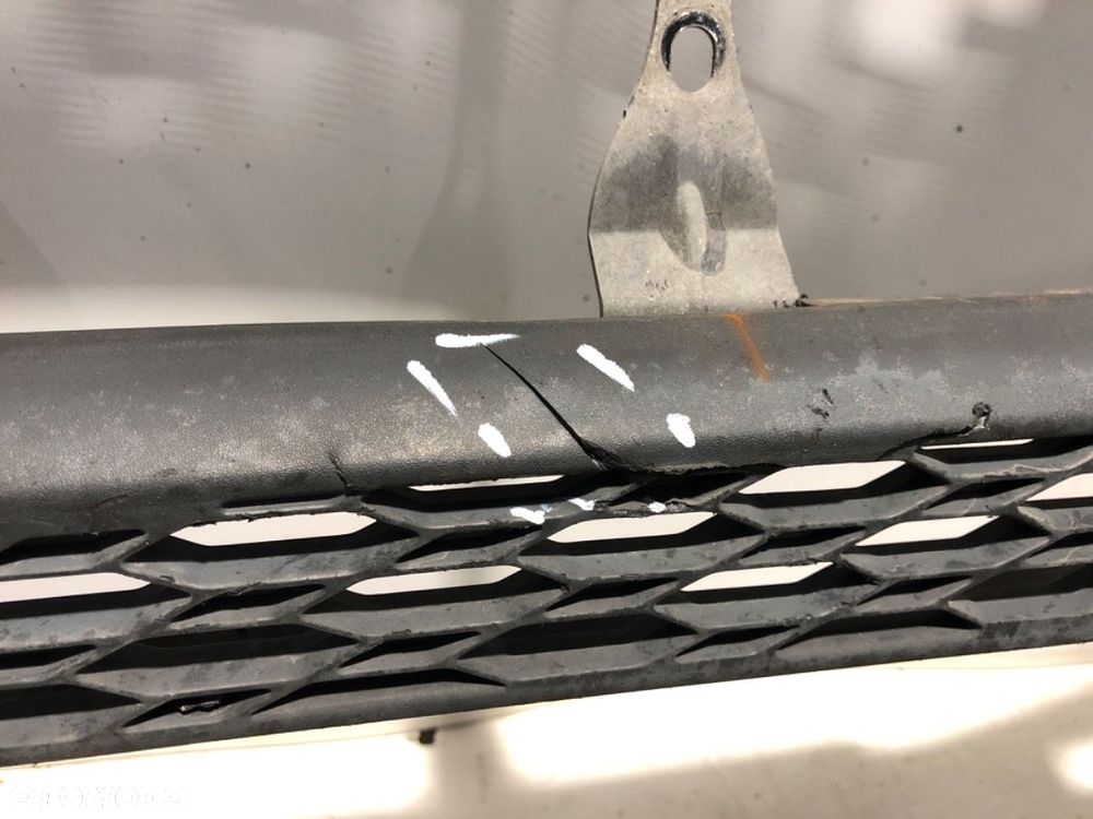 ATRAPA GRILL  VOLVO FH II 2012 - 2022 500 368 kW [500 KM] 10x4/6 2017 82491908 - 3