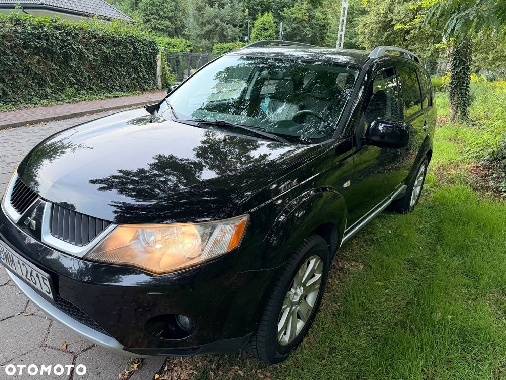Mitsubishi Outlander 2.4 4WD CVT Instyle - 1