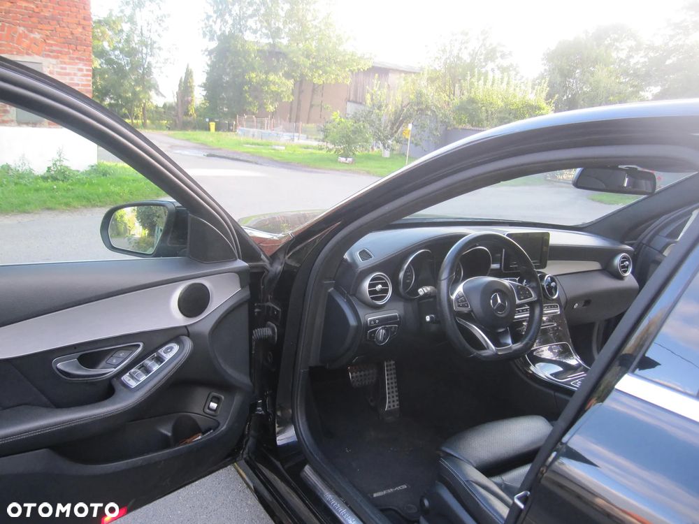 Mercedes-Benz Klasa C 220 CDI DPF BlueEFFICIENCY 7G-TRONIC Avantgarde Edition - 9