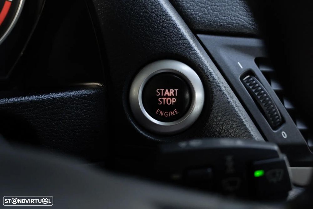 BMW X1 20 d sDrive - 24