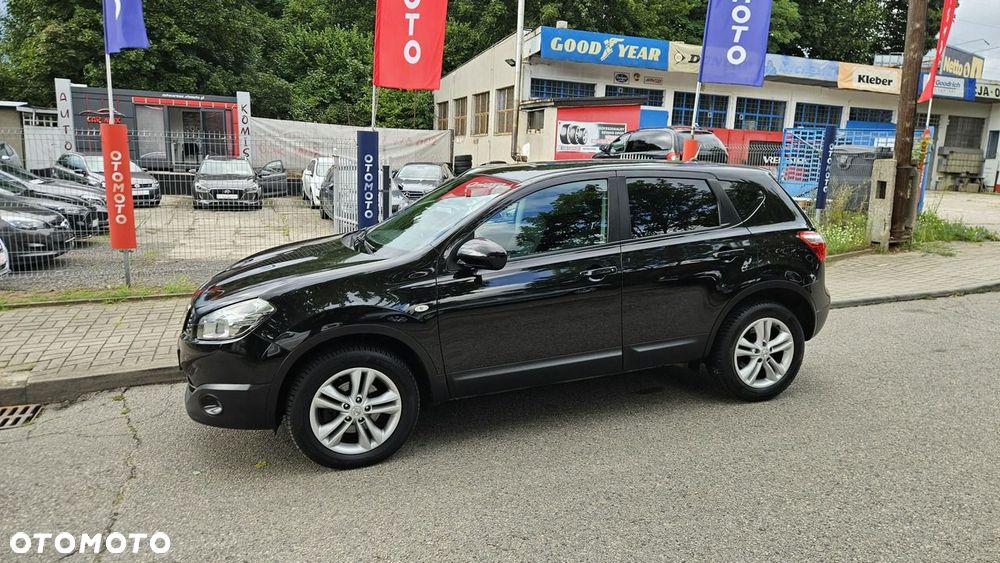 Nissan Qashqai - 2