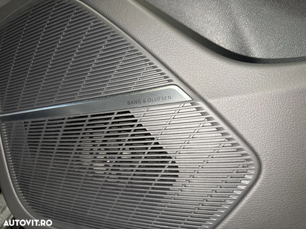 Audi Q8 - 24
