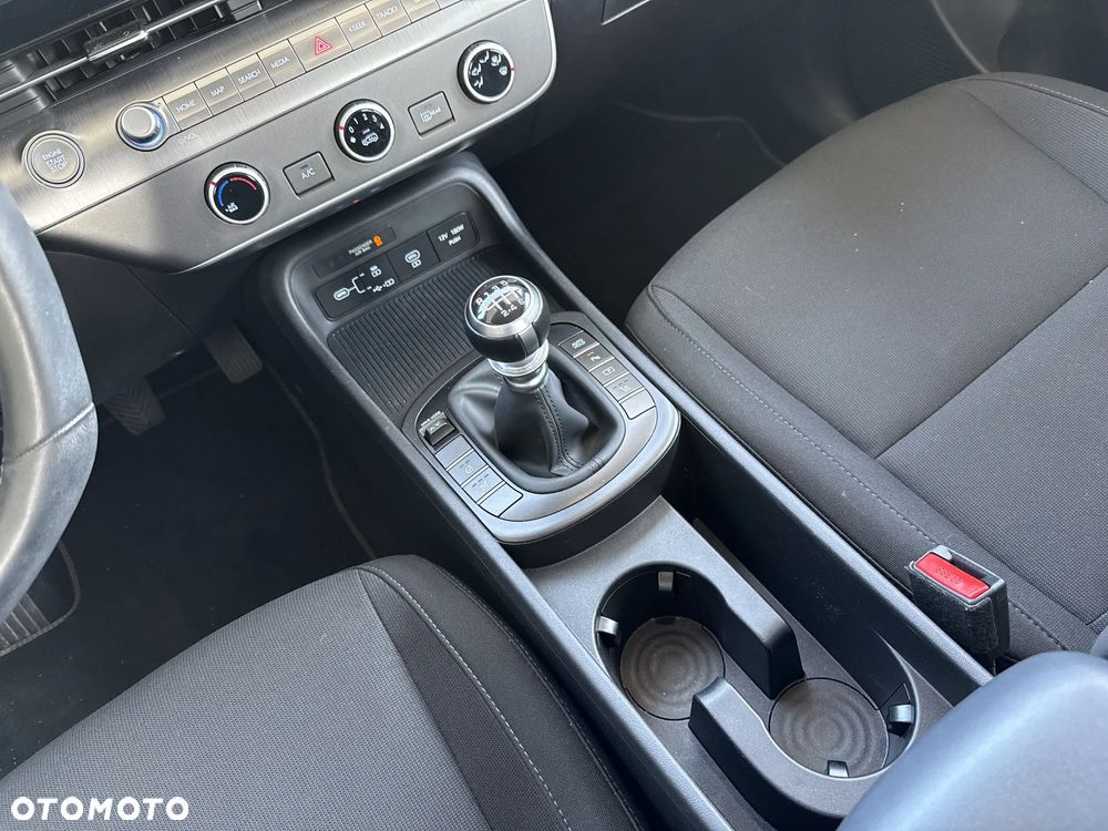 Hyundai Kona 1.0 T-GDI Smart - 12