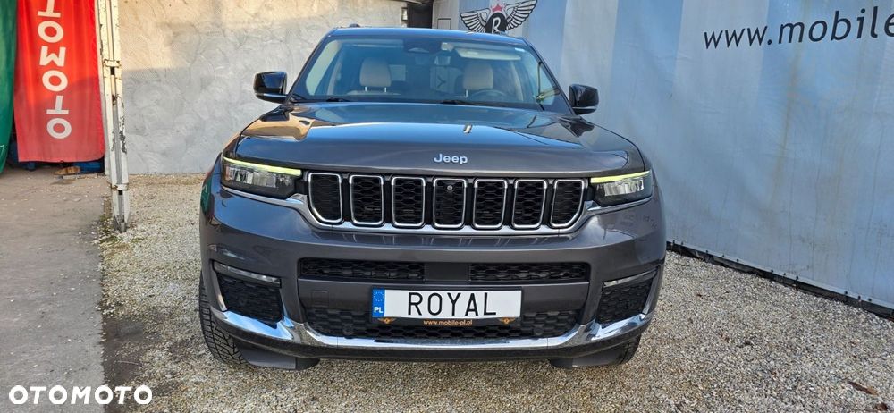 Jeep Grand Cherokee - 11