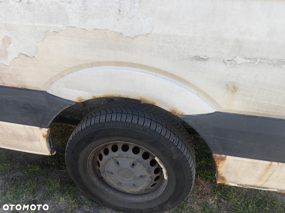 Mercedes-Benz Sprinter - 8