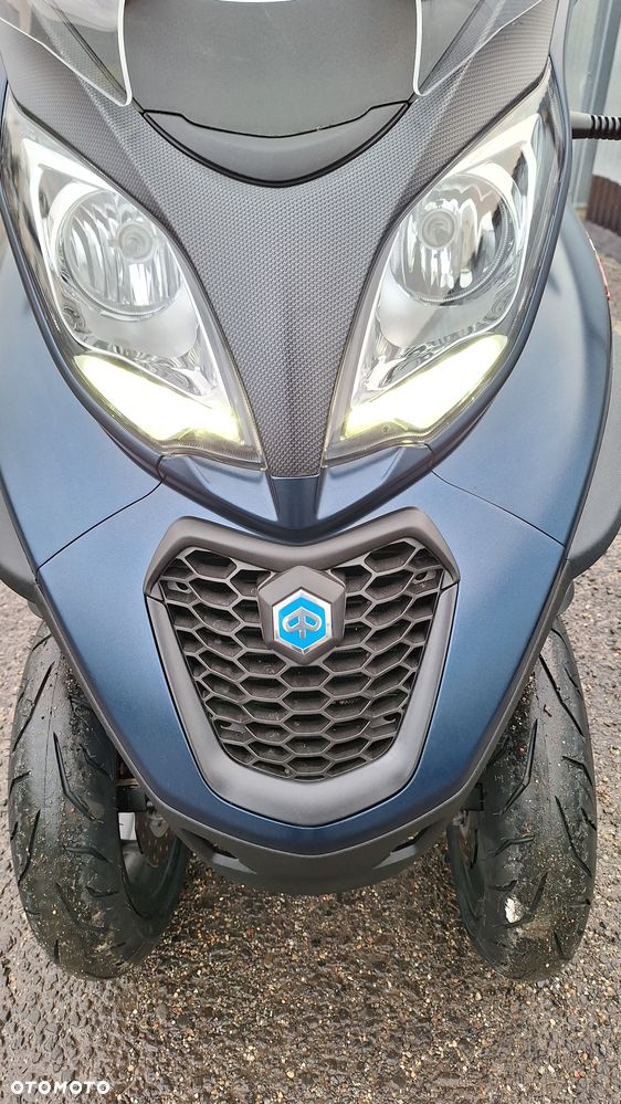 Piaggio MP-3 - 26