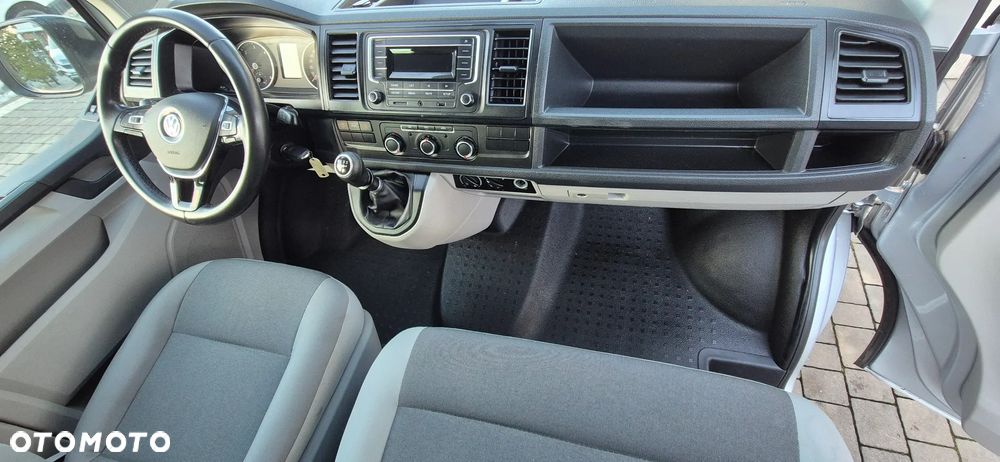 Volkswagen Transporter L2H1 Plus Trendline - 12