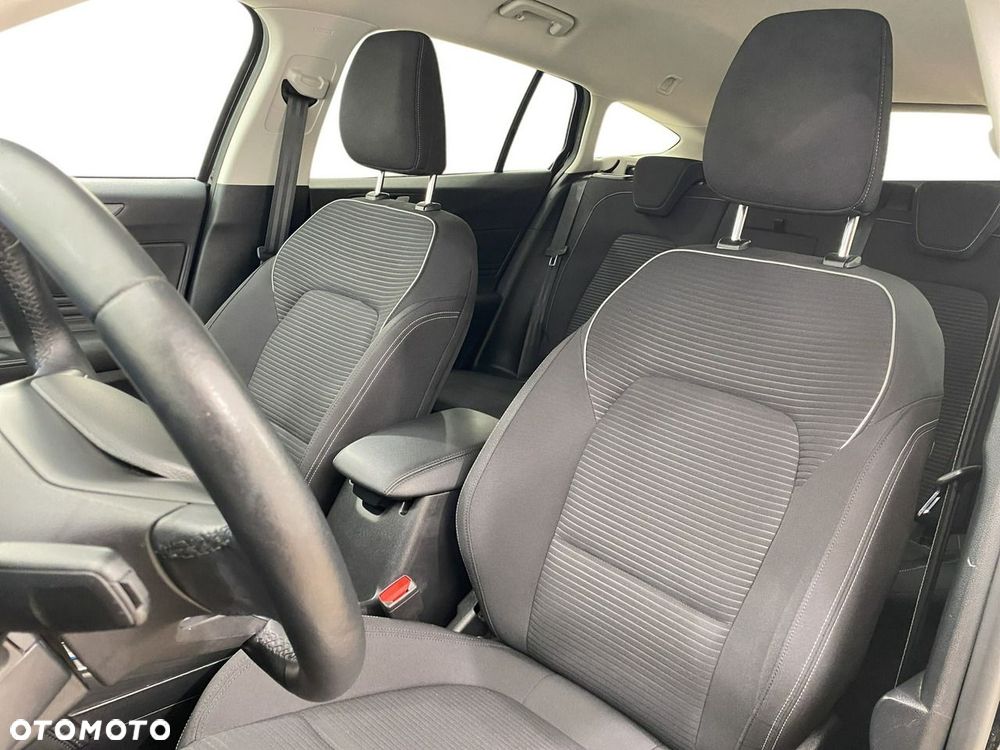 Ford Focus - 11