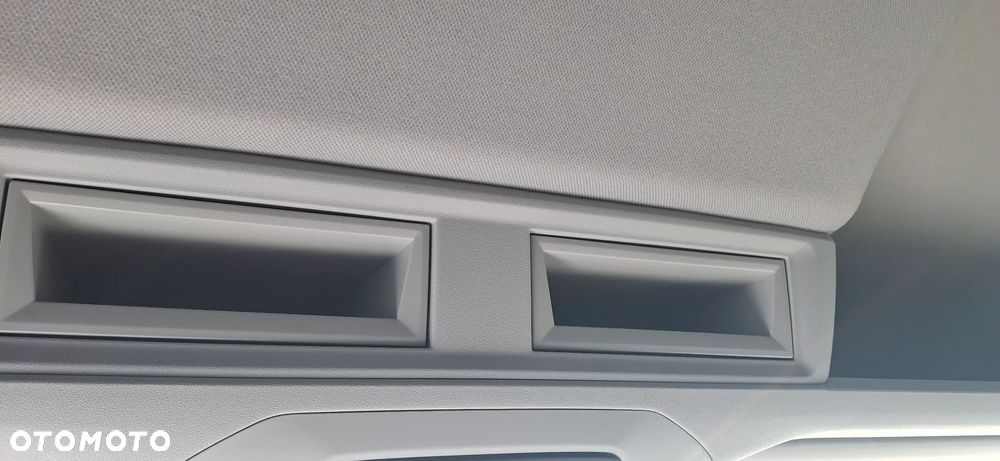 Volkswagen Crafter - 13