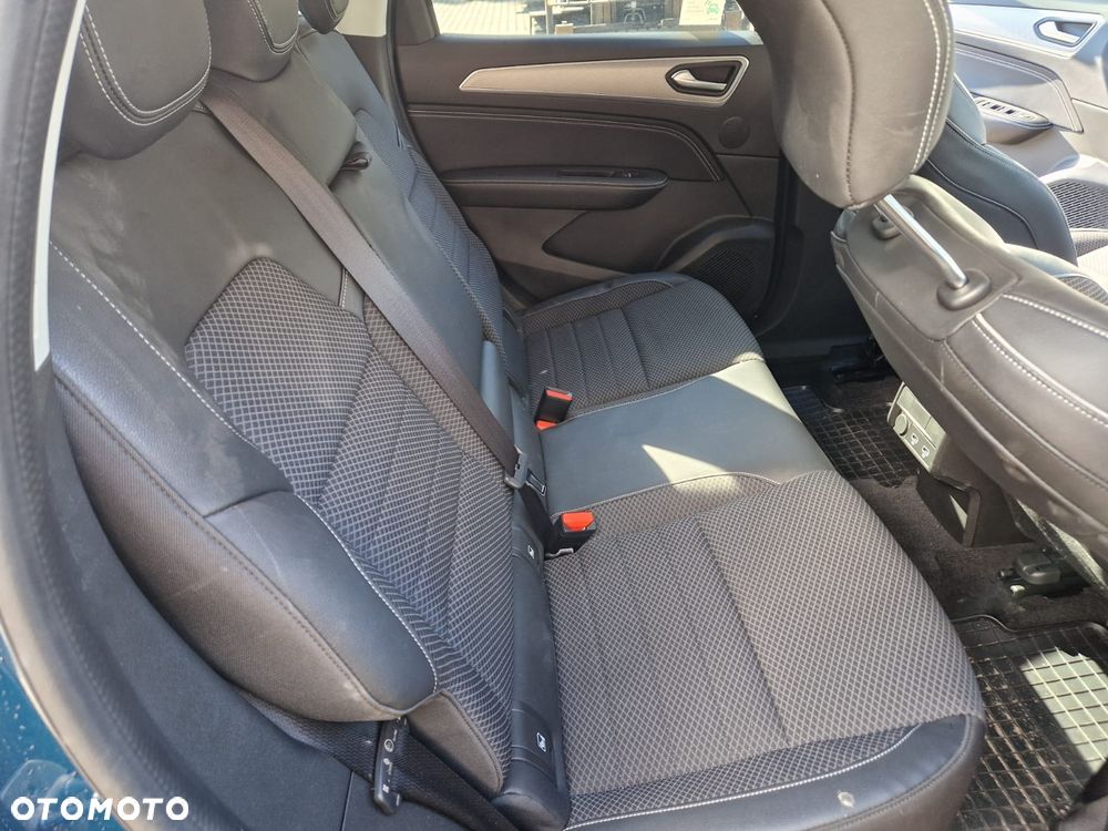 Renault Arkana 1.3 TCe mHEV Techno EDC - 17