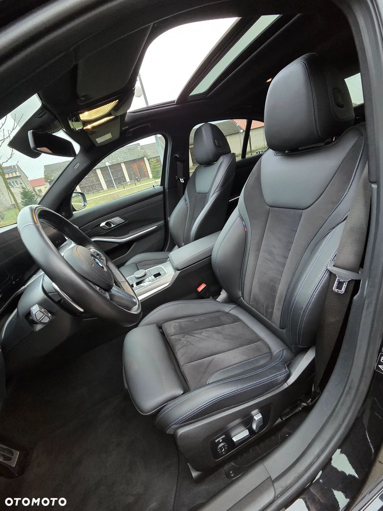 BMW Seria 3 320d xDrive mHEV M Sport sport - 22