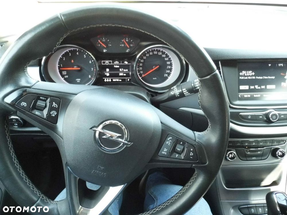 Opel Astra - 8