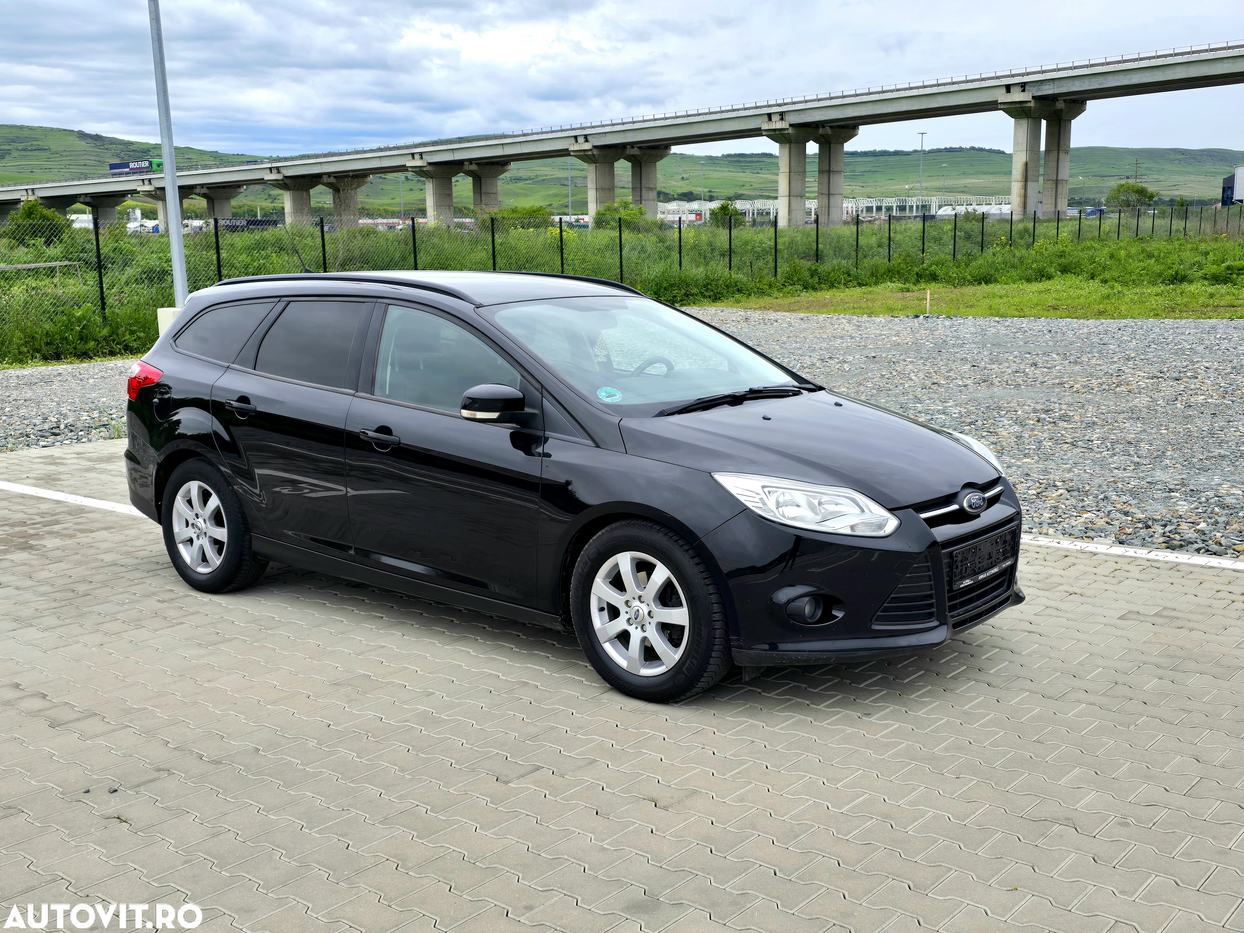 Ford Focus - 14