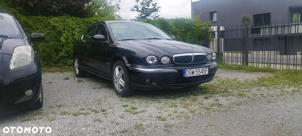 Jaguar X-Type - 1