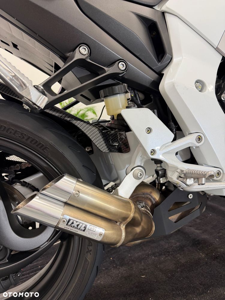 Honda CB - 15