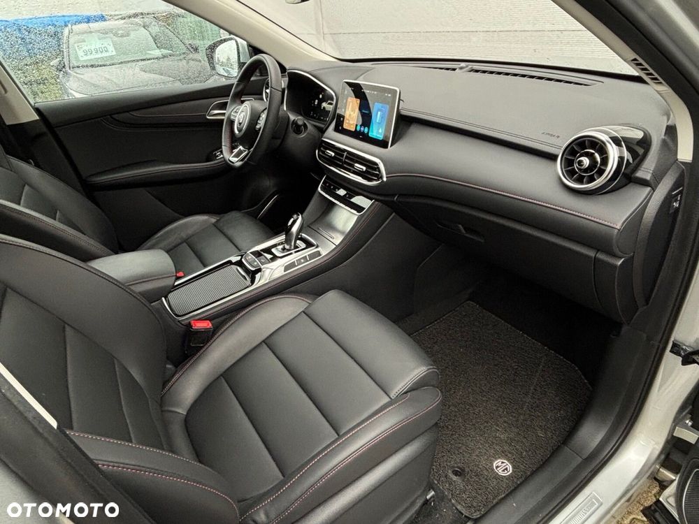 MG HS 1.5 T-GDI Excite DCT - 15