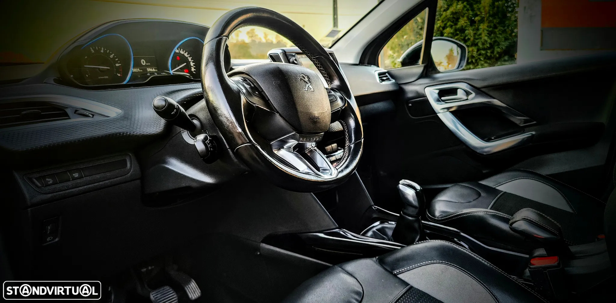 Peugeot 2008 1.2 PureTech Crossway - 18